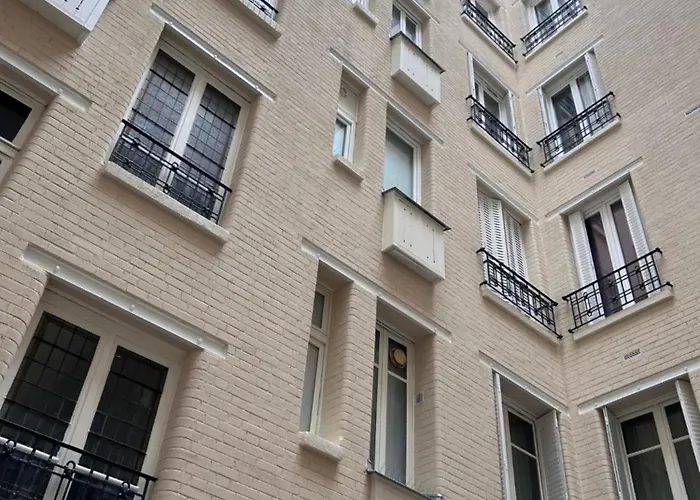 Appartamento Duplex 18ème Proche Montmartre Parigi